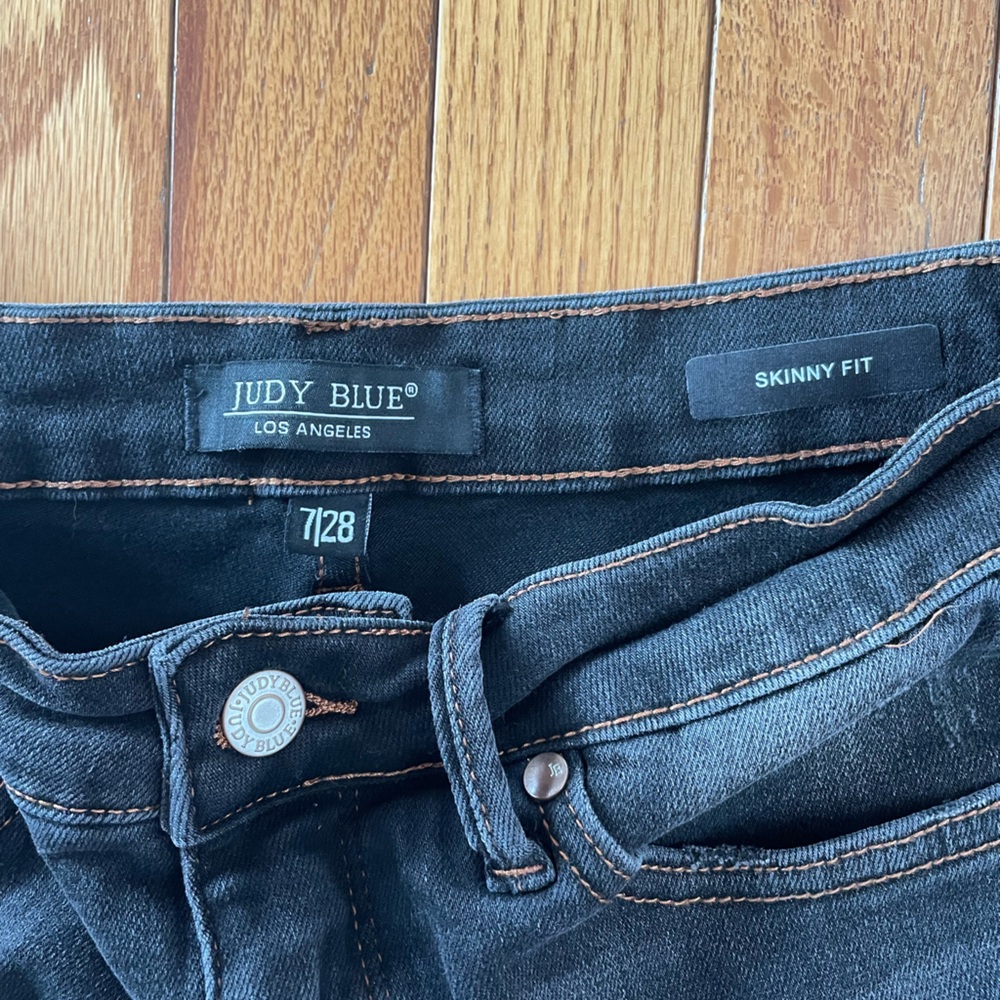 Judy Blue: High-Rise Tummy Control Skinny Fit Denim NWOT - Picture 11 of 12